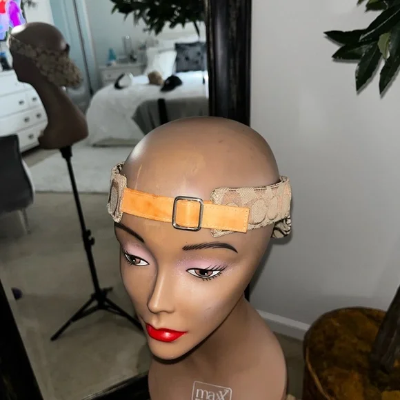 Coach Signature Beige Women's Visor - Picture 2 of 7